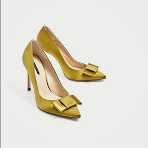 ZARA Green Satin Heel with Bow